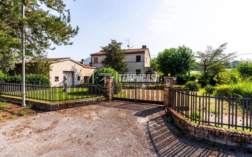 Terratetto unifamiliare via Aristide Merloni, Matelica — foto 20 di 29