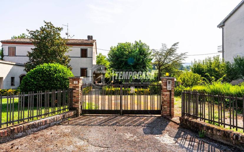 Terratetto unifamiliare via Aristide Merloni, Matelica — foto 13 di 29