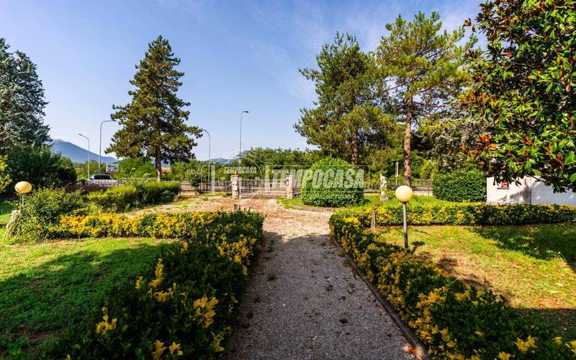 Terratetto unifamiliare via Aristide Merloni, Matelica — foto 24 di 29