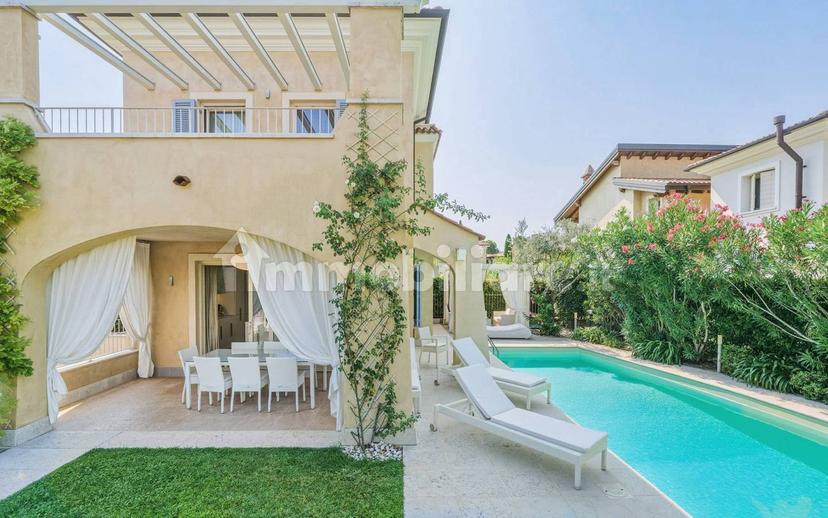 Villa unifamiliare via Pieve Vecchia, Pieve Vecchia, Villaggio Sanghen, Manerba del Garda — foto 14 di 21