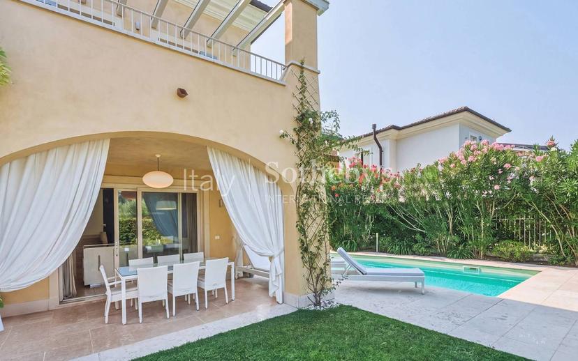 Villa unifamiliare via Pieve Vecchia, Pieve Vecchia, Villaggio Sanghen, Manerba del Garda — foto 5 di 21