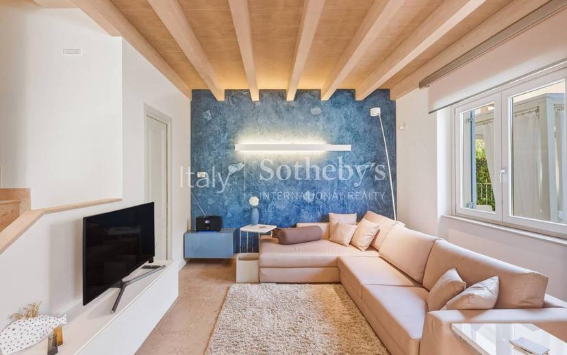 Villa unifamiliare via Pieve Vecchia, Pieve Vecchia, Villaggio Sanghen, Manerba del Garda