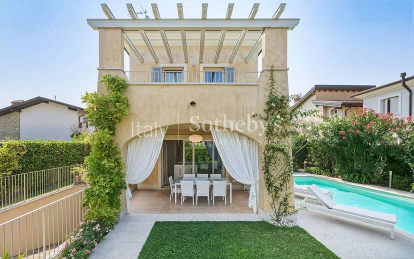 Villa unifamiliare via Pieve Vecchia, Pieve Vecchia, Villaggio Sanghen, Manerba del Garda — foto 8 di 21