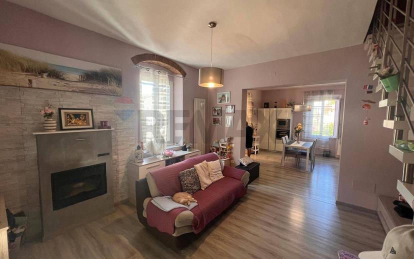 Terratetto unifamiliare 114 m², ottimo stato, Castelnuovo della Misericordia, Gabbro, Rosignano Marittimo — foto 10 di 33
