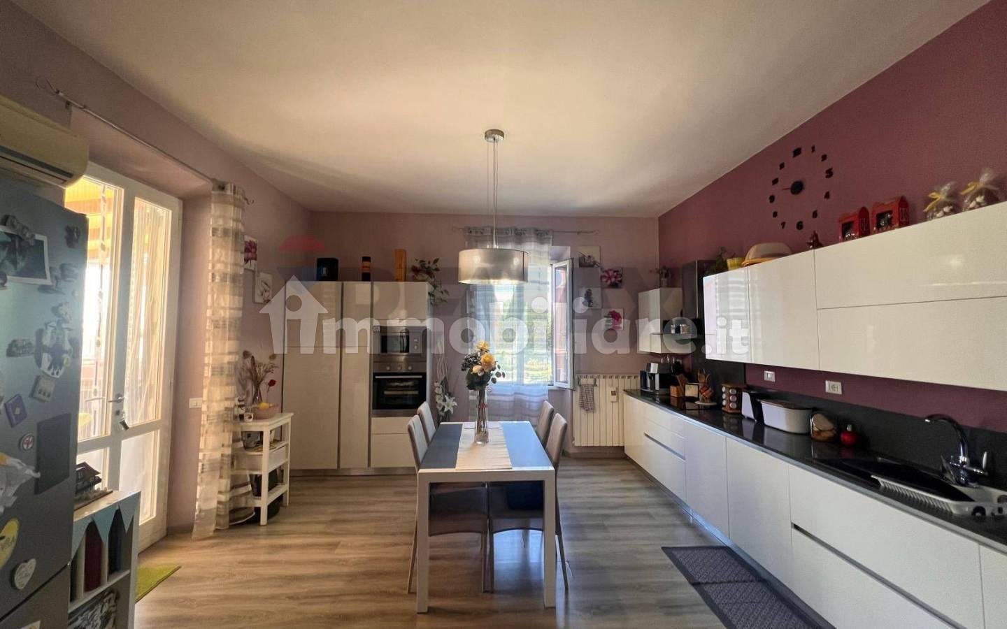Terratetto unifamiliare 114 m², ottimo stato, Castelnuovo della Misericordia, Gabbro, Rosignano Marittimo