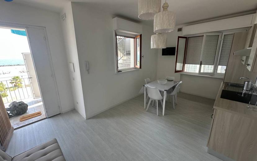 Trilocale via San Giacomo, Porto d'Ascoli, San Benedetto del Tronto — foto 2 di 27