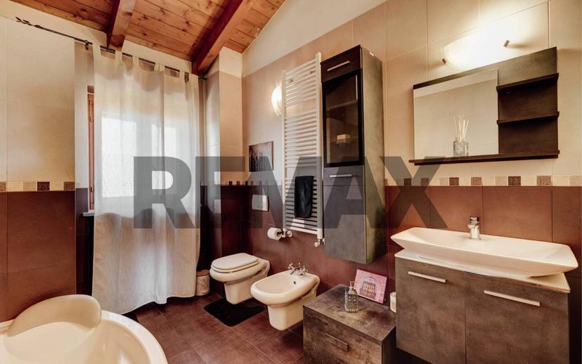 Villa unifamiliare, ottimo stato, 166 m², Olengo, Novara — foto 13 di 48