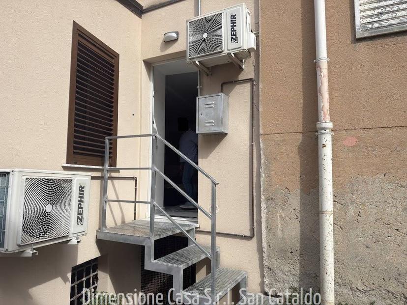 Terratetto unifamiliare via Pignato, 7, Centro, San Cataldo — foto 6 di 8