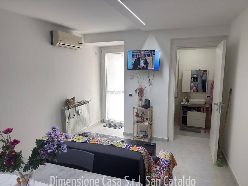 Terratetto unifamiliare via Pignato, 7, Centro, San Cataldo — foto 3 di 8