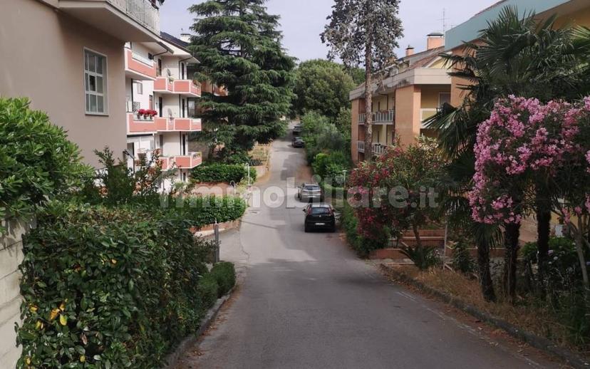 Quadrilocale via Sant'Angelo 222, Centro, Mirabella Eclano — foto 3 di 18