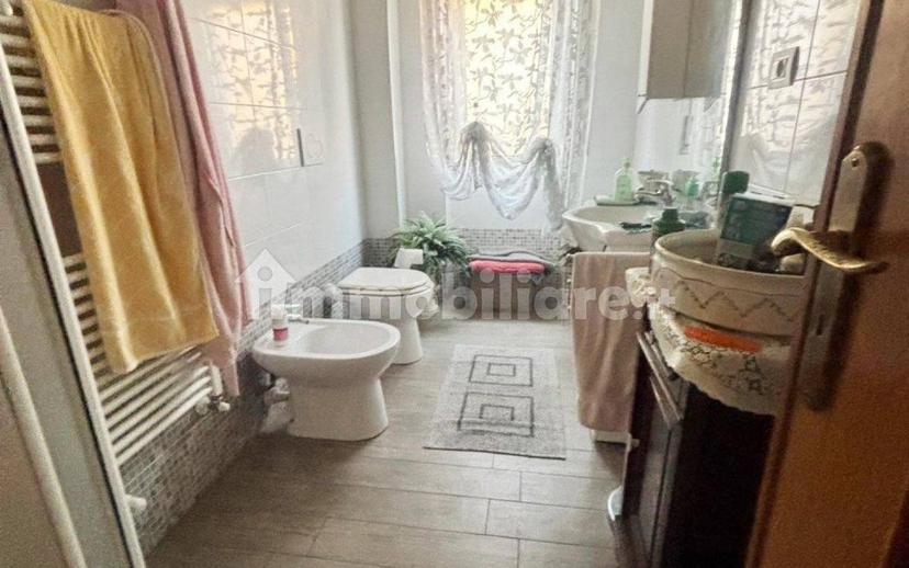 Appartamento buono stato, primo piano, Porto Maurizio, Imperia — foto 8 di 8