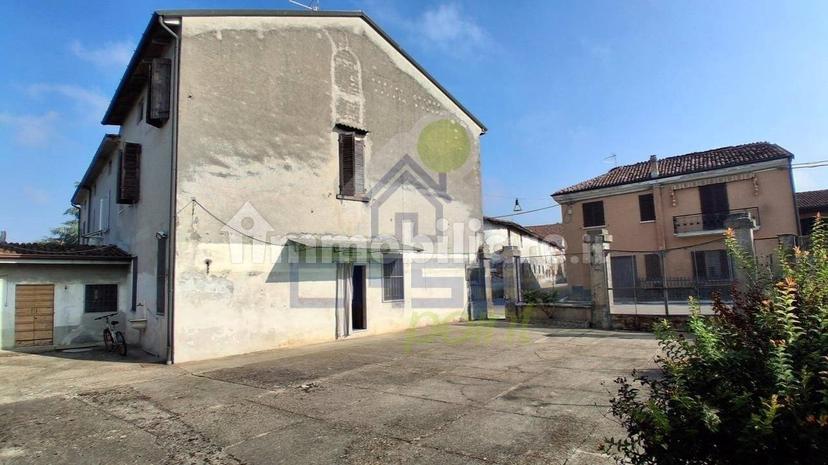 Terratetto unifamiliare via Giuseppe Mazzini, San Salvatore, Sospiro — foto 36 di 46
