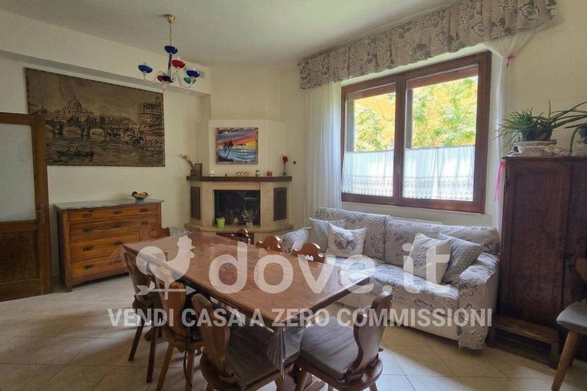 Trilocale viale Miralaghi 22, Centro, Sarteano — foto 14 di 18