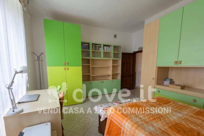 Trilocale viale Miralaghi 22, Centro, Sarteano — foto 5 di 18