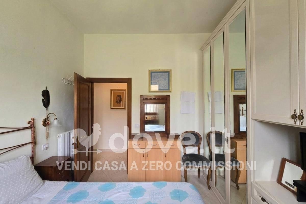 Trilocale viale Miralaghi 22, Centro, Sarteano