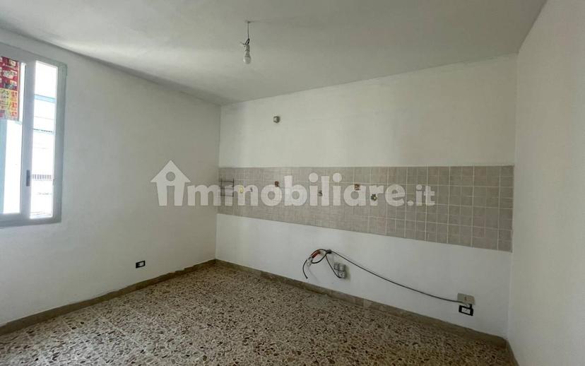 Trilocale via Vincenzo Gioberti 42, Centro, Trapani