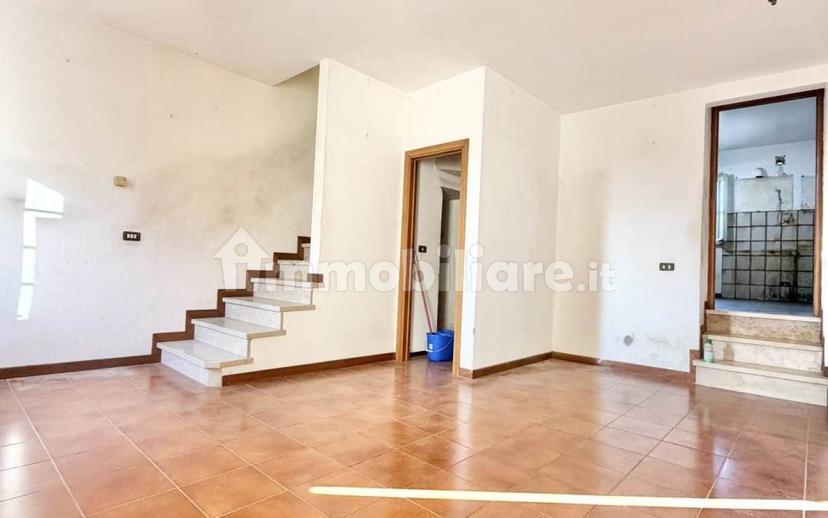Terratetto unifamiliare 100 m², buono stato, Bozzano, Quiesa, Massarosa