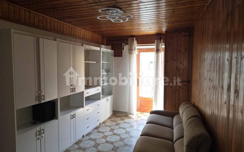 Trilocale via E. Chanoux 81, Centro, Pont-Saint-Martin — foto 6 di 15