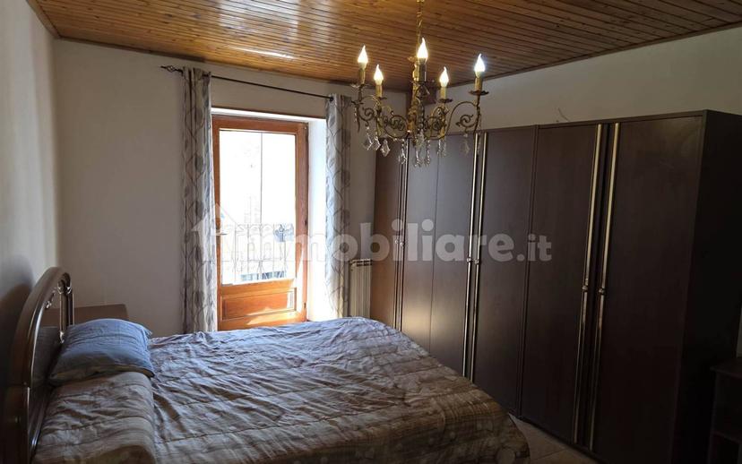 Trilocale via E. Chanoux 81, Centro, Pont-Saint-Martin — foto 9 di 15