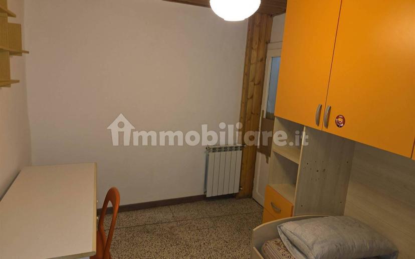 Trilocale via E. Chanoux 81, Centro, Pont-Saint-Martin — foto 3 di 15