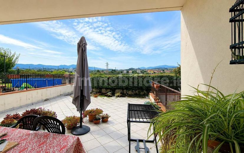 Terratetto unifamiliare 127 m², buono stato, Narni — foto 2 di 26