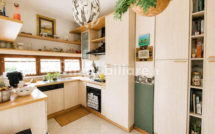 Terratetto unifamiliare 127 m², buono stato, Narni — foto 10 di 26