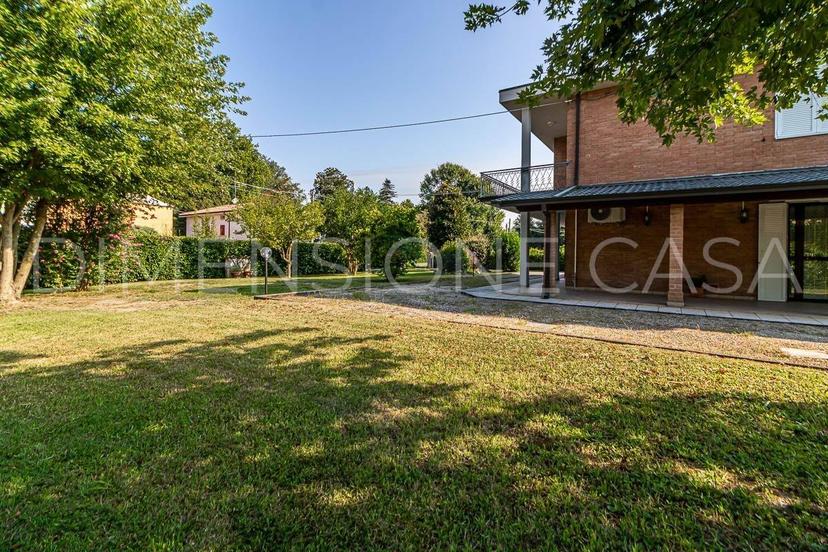 Villa unifamiliare, buono stato, 294 m², Villa Motta, Cavezzo — foto 13 di 43