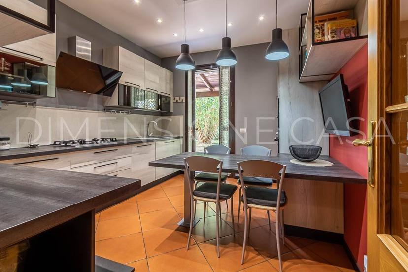 Villa unifamiliare, buono stato, 294 m², Villa Motta, Cavezzo — foto 3 di 43