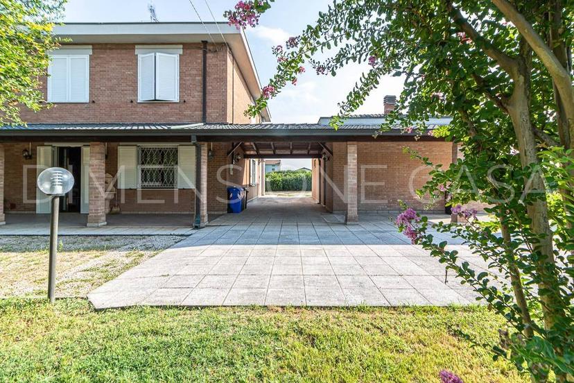Villa unifamiliare, buono stato, 294 m², Villa Motta, Cavezzo — foto 40 di 43