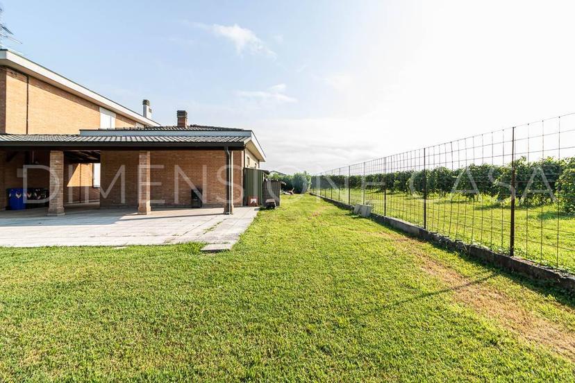 Villa unifamiliare, buono stato, 294 m², Villa Motta, Cavezzo — foto 38 di 43