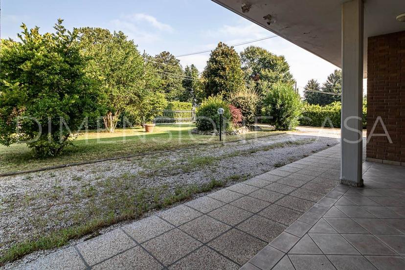 Villa unifamiliare, buono stato, 294 m², Villa Motta, Cavezzo — foto 5 di 43