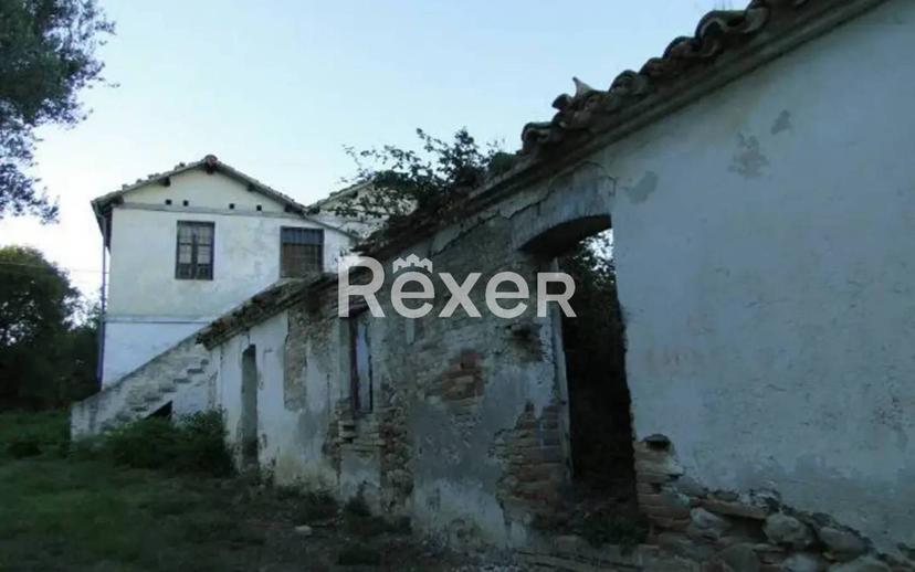 Casale via Capracchia, Notaresco — foto 6 di 10