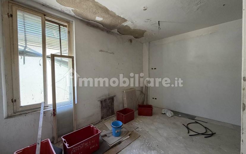 Trilocale da ristrutturare, primo piano, San Cipriano S.Barbara Centinal, Cavriglia — foto 19 di 25