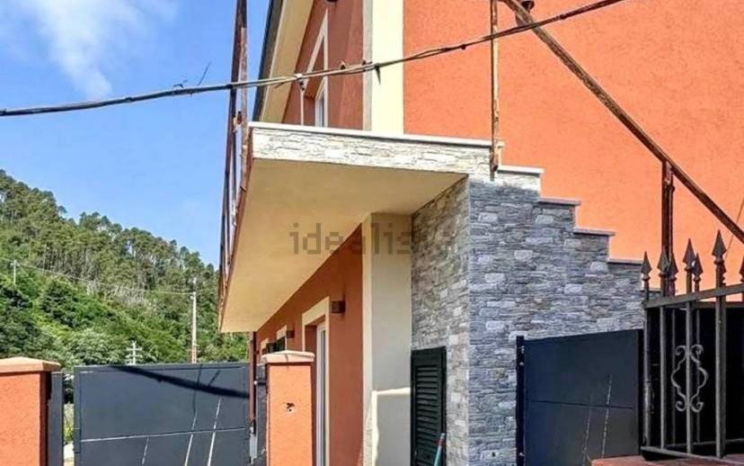 Quadrilocale ottimo stato, primo piano, Stazione Fornola, Vezzano Ligure