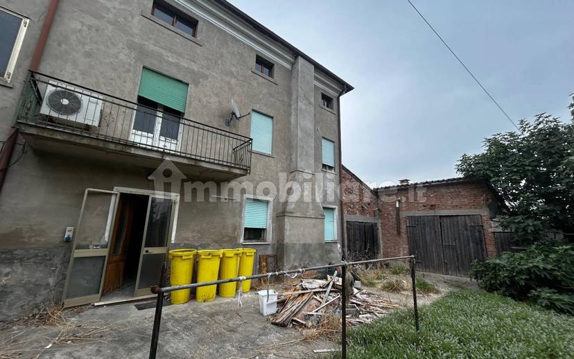 Casale via della Repubblica 4, Villamarzana — foto 8 di 18