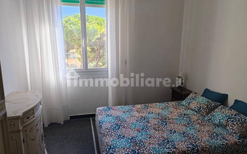 Stanza singola via Italo d'Eramo 10, Genova