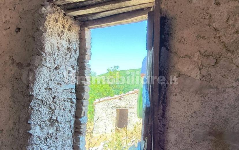 Rustico Catinelli, Fogliano, Castagnacupa, Montebibico, Strettura, Spoleto — foto 9 di 11