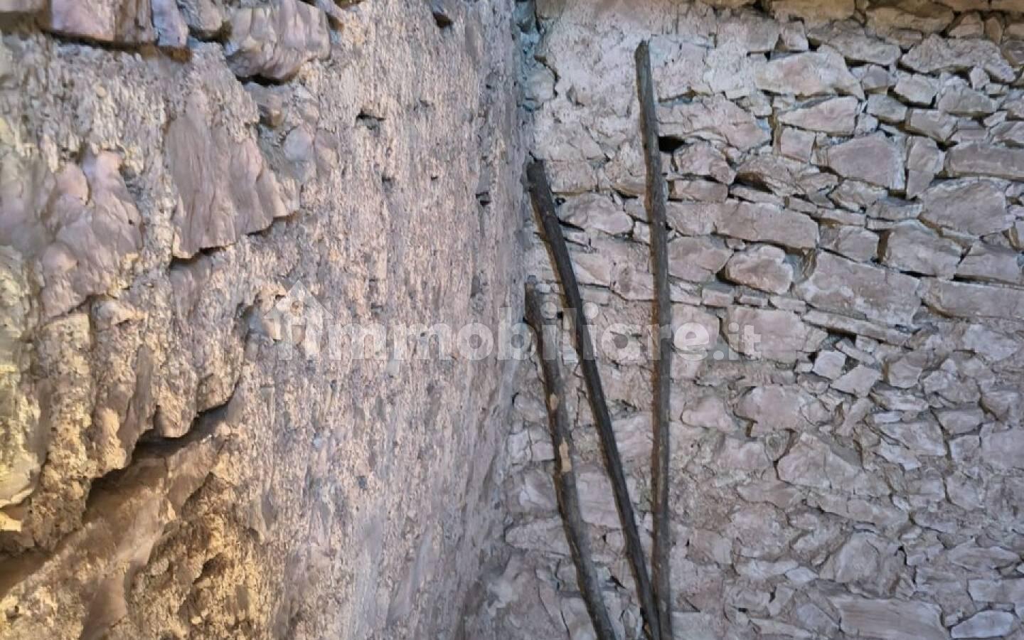 Rustico Catinelli, Fogliano, Castagnacupa, Montebibico, Strettura, Spoleto