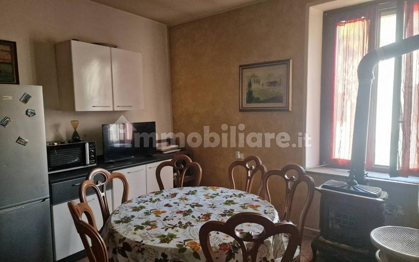Terratetto unifamiliare 325 m², buono stato, Centro, Gazzuolo — foto 10 di 11