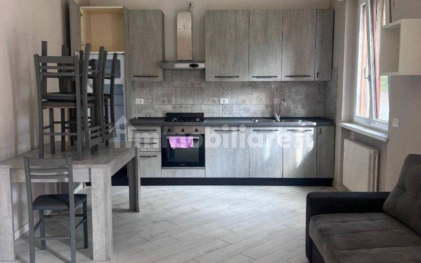 Trilocale buono stato, piano rialzato, Centro, Isola Rizza — foto 5 di 12