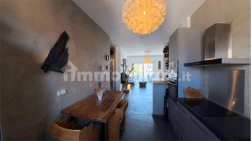 Trilocale viale venezia, 23, Panoramica, Brescia