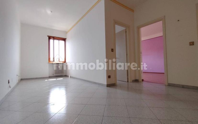 Trilocale via dei Salici 22, Centro, Racconigi — foto 12 di 14