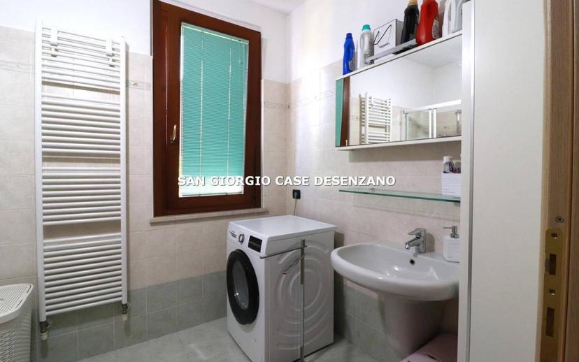 Trilocale via Grezze, Entroterra, Desenzano del Garda — foto 24 di 25