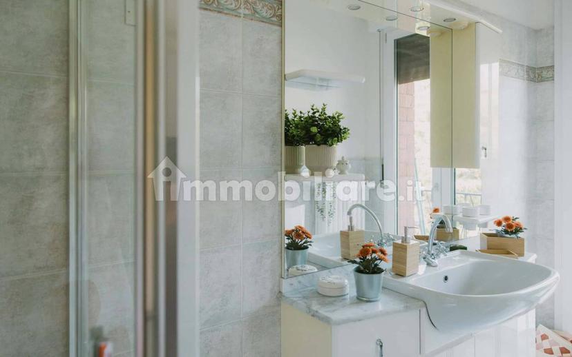 Stanza in affitto in appartamento via Bligny, Brescia