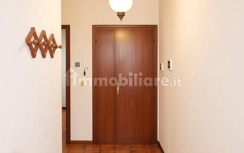 Appartamento via Marzabotto, Stazione, Castelbellino — foto 2 di 11