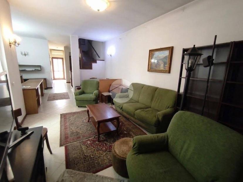 Villa a schiera via Alcide de Gasperi 3, Centro, Sant'Angelo Lodigiano