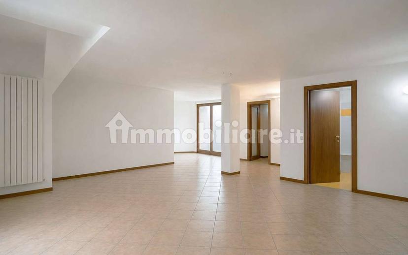 Trilocale via Cerita 9, Centro, Almenno San Bartolomeo — foto 5 di 17