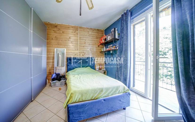 Appartamento via Paoloni, Centro, Castelletto Sopra Ticino — foto 18 di 31