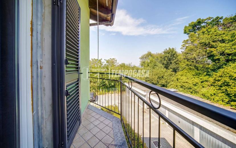 Appartamento via Paoloni, Centro, Castelletto Sopra Ticino — foto 20 di 31