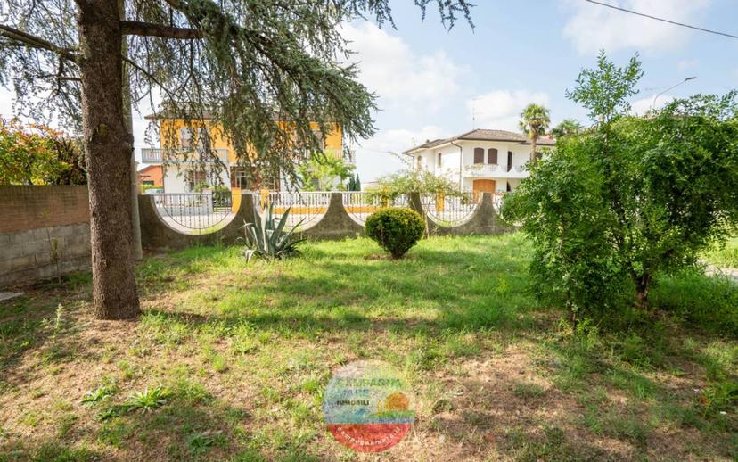 Trilocale via 2 Febbraio 10/h, Berra, Riva del Po — foto 20 di 24